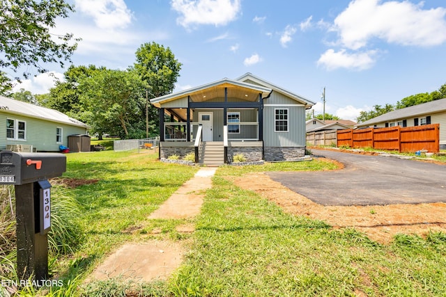 1304 Grove St, Loudon, TN 37774 - photo 1
