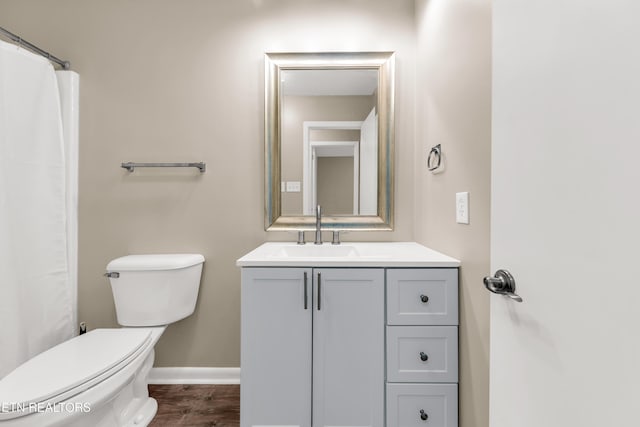 8707 Olde Colony Trl Unit 13, Knoxville, TN 37923 - bathroom with vanity and wood finished floors