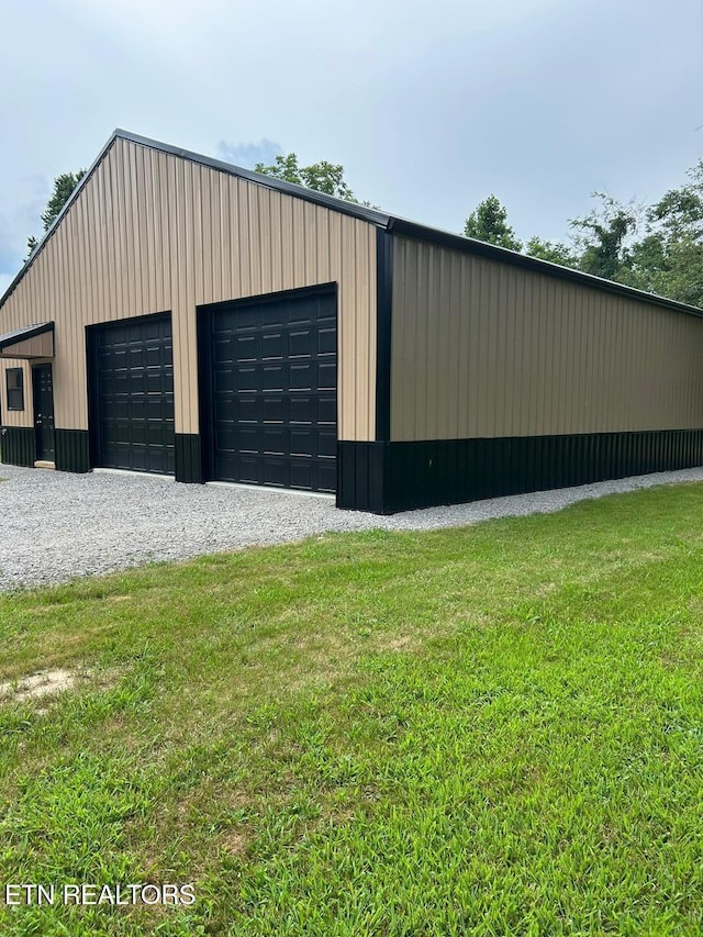 935 Pinetree Rd, Jamestown, TN 38556 - view of outbuilding
