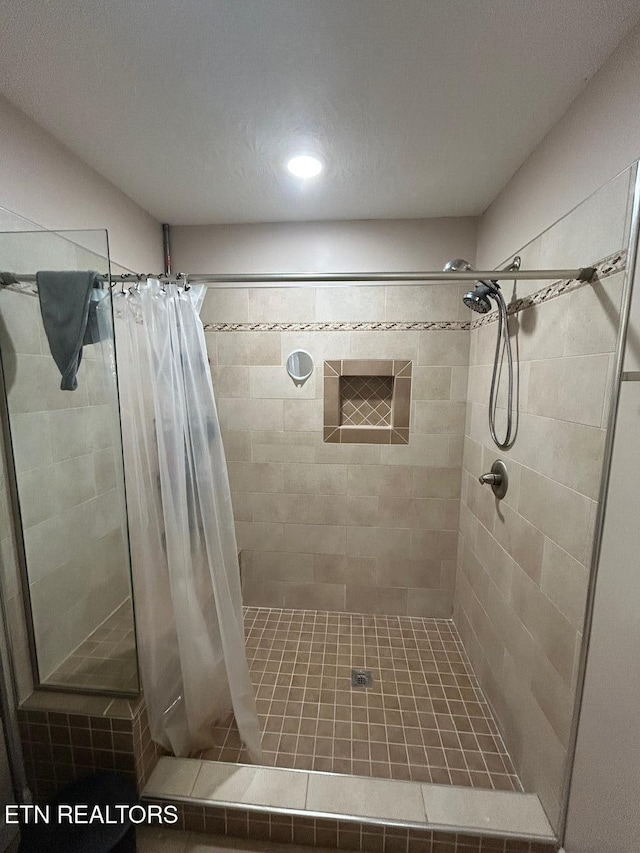 935 Pinetree Rd, Jamestown, TN 38556 - bathroom featuring a shower stall and recessed lighting