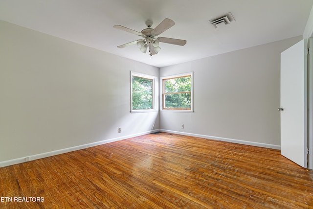 128 Orchard Ln, Oak Ridge, TN 37830 - empty room featuring ceiling fan and wood finished floors