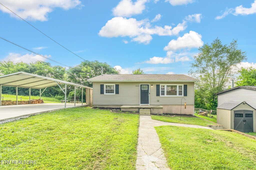 5014 Knoxwood Dr, Knoxville, TN 37921 - photo 1