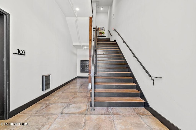 353 Ogden St Unit 303, Knoxville, TN 37917 - photo 4