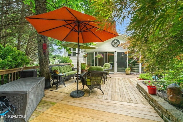 1476 Pheasants Glen Dr, Knoxville, TN 37923 - wooden deck with outdoor lounge area