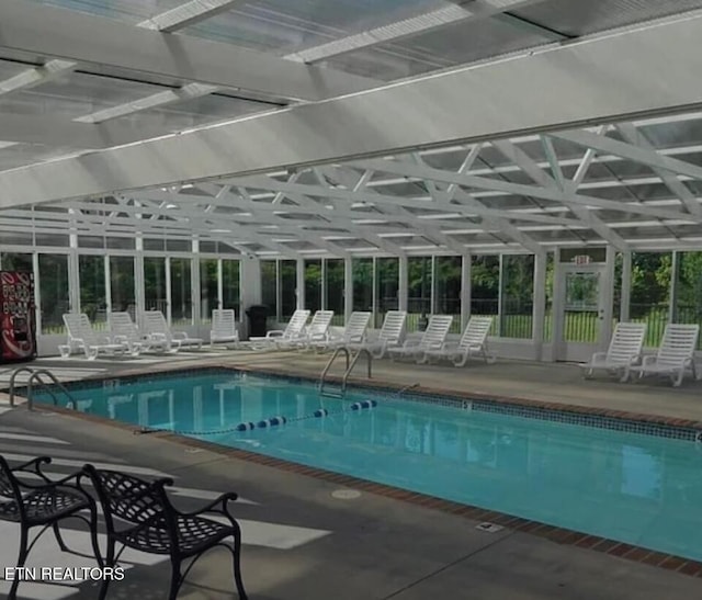 124 Plaza Dr Unit 2105, Pigeon Forge, TN 37863 - view of indoor pool