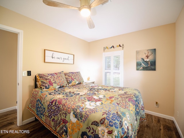 4139 Browder Hollow Rd, Lenoir City, TN 37771 - bedroom with wood finished floors and a ceiling fan