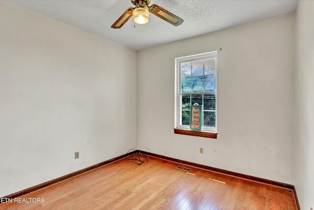 3303 Wimpole Ave, Knoxville, TN 37914 - photo 24
