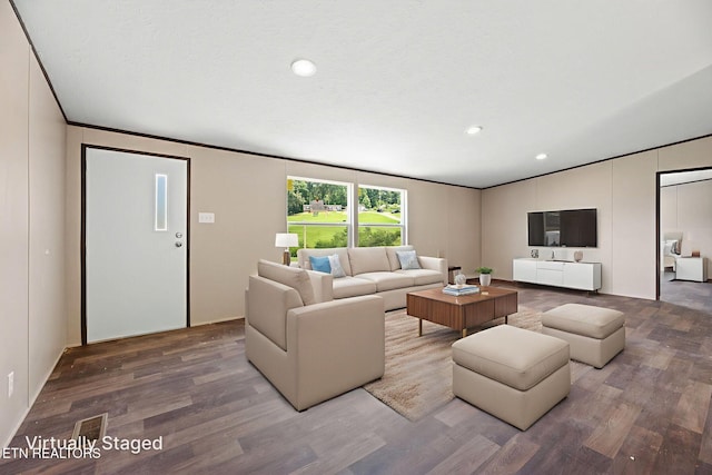 308 Cowan Ln, Lafollette, TN 37766 - living area featuring wood finished floors, recessed lighting, and crown molding