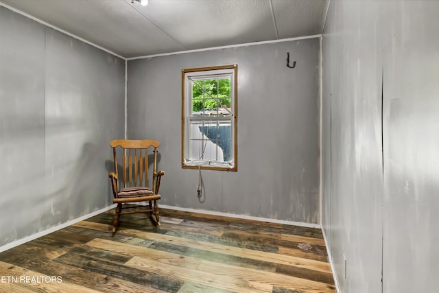 125 Loggers Ln, Clinton, TN 37716 - living area featuring hardwood / wood-style floors