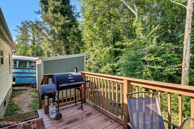 125 Loggers Ln, Clinton, TN 37716 - wooden deck featuring a grill