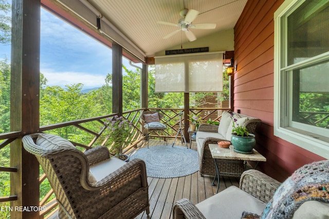 132 Cutter Gap Rd, Townsend, TN 37882 - sunroom featuring a ceiling fan, vaulted ceiling, and healthy amount of natural light