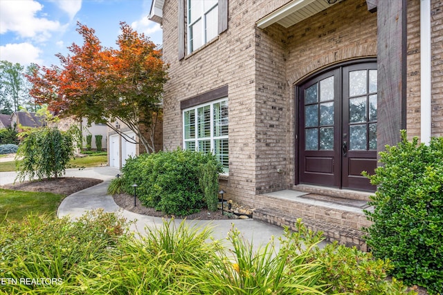 1219 Barton Place Ln, Knoxville, TN 37922 - property entrance featuring french doors and brick siding
