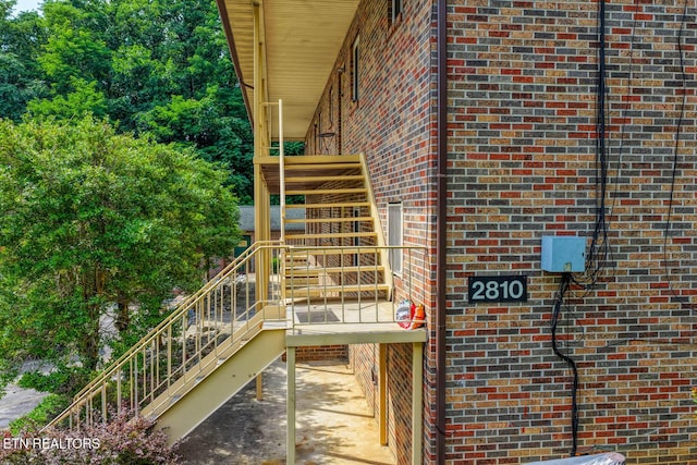 2810 Daybreak Way, Strawberry Plains, TN 37871 - view of stairway