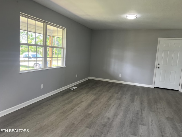 176 Pleasant Dr, Madisonville, TN 37354 - photo 10