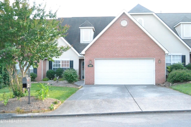 5959 Round Hill Ln, Knoxville, TN 37912 - photo 4