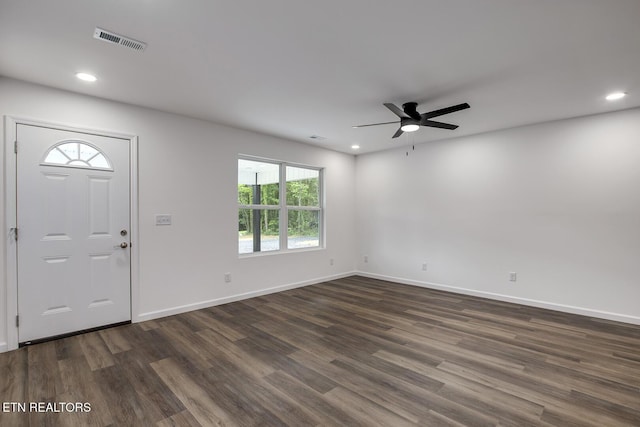 181 Lakeshore Ln, Decatur, TN 37322 - foyer entrance featuring dark wood finished floors, a ceiling fan, and recessed lighting