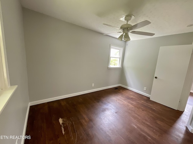 2212 Knollcrest Ln, Knoxville, TN 37920 - photo 11