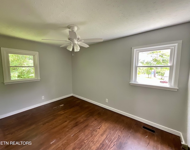 2212 Knollcrest Ln, Knoxville, TN 37920 - photo 12