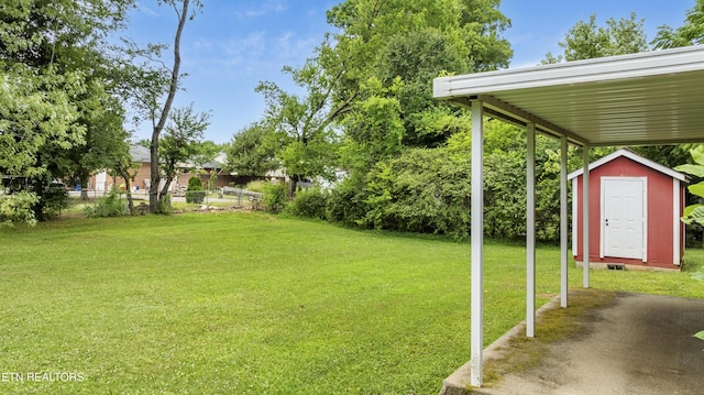 776 Hamilton St, Alcoa, TN 37701 - view of yard with a storage shed