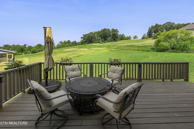 107 Cedarberry St, Oak Ridge, TN 37830 - wooden terrace with a lawn
