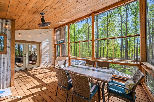 3721 Clabo Mountain Ln, Sevierville, TN 37862 - sunroom with french doors and outdoor dining space