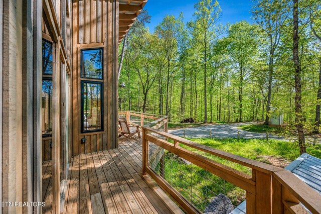 3721 Clabo Mountain Ln, Sevierville, TN 37862 - wooden terrace featuring a forest view