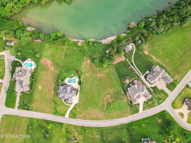 477 Zepher Dr, Lenoir City, TN 37772 - photo 8