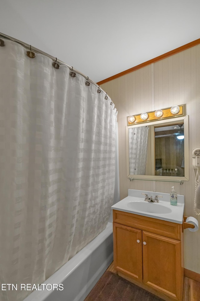 432 W Loop Rd, Gatlinburg, TN 37738 - full bathroom with shower / bath combo, vanity, and ornamental molding