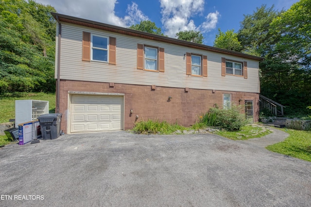 3515 Greenway Dr, Knoxville, TN 37918 - photo 1