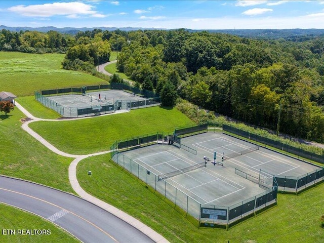404 Chota Landing Way, Loudon, TN 37774 - aerial view of a heavily wooded area