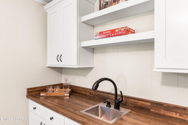 313 Hardwicke Dr, Knoxville, TN 37923 - kitchen with white cabinetry and open shelves