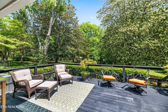 313 Hardwicke Dr, Knoxville, TN 37923 - view of wooden terrace