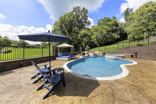 12706 Highwick Cir, Knoxville, TN 37934 - view of pool with a patio, a fenced backyard, and a pool with connected hot tub