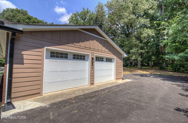 516 Golden Harvest Rd, Knoxville, TN 37934