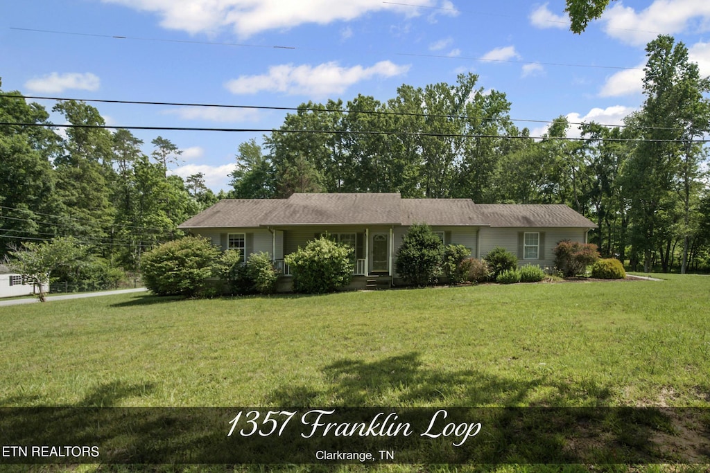 1357 Franklin Loop, Clarkrange, TN 38553 - ranch-style house featuring a front lawn