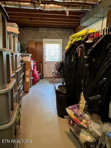 589 Broyles Rd, Spring City, TN 37381