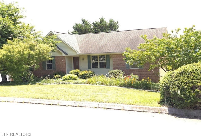 7329 Sweetbriar Dr, Talbott, TN 37877 - photo 1