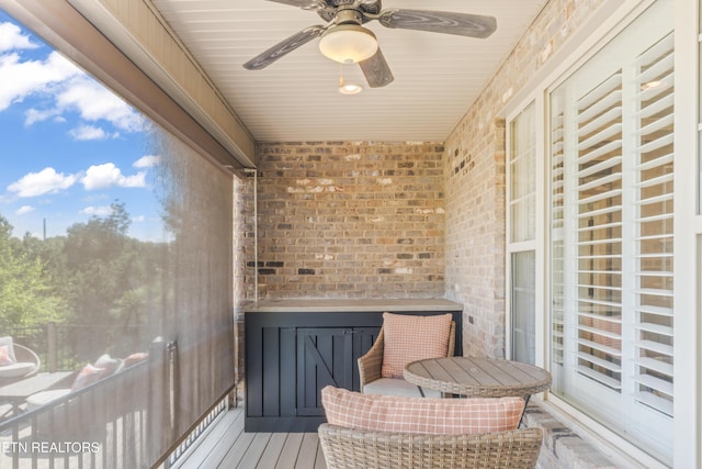 1273 Bishops View Ln, Knoxville, TN 37932 - balcony with ceiling fan