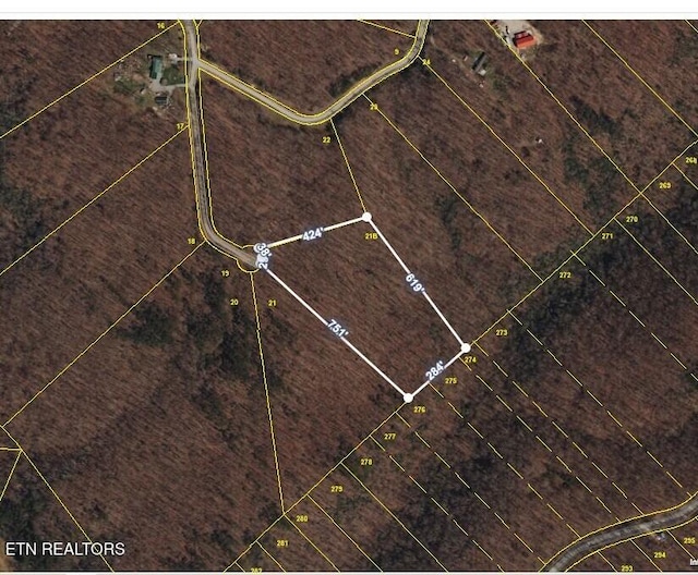 305 Rocky Creek Dr, Crossville, TN 38572 - photo 38