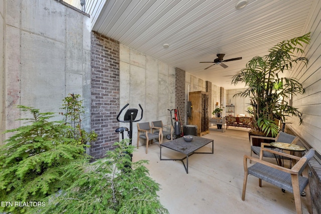 2570 NE Spring Creek Dr, Cleveland, TN 37311 - view of patio with ceiling fan