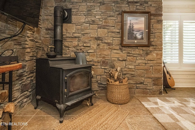 9436 Naff Rd, Heiskell, TN 37754 - detailed view of a wood stove