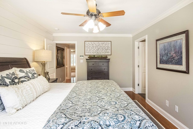 9436 Naff Rd, Heiskell, TN 37754 - bedroom featuring ornamental molding, dark wood-type flooring, and a ceiling fan