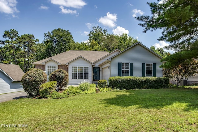 174 Depew Dr, Loudon, TN 37774 - photo 1