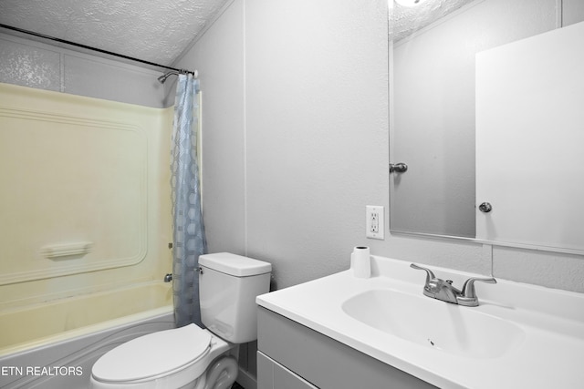 1768 Fain Cemetery Rd, Dandridge, TN 37725 - bathroom with a textured ceiling, vanity, and shower / bath combo