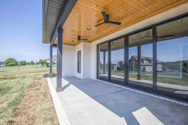 256 Watercrest Dr, Vonore, TN 37885 - view of patio with a ceiling fan