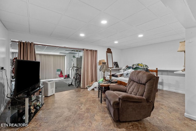 133 Rolling Hls, Rutledge, TN 37861 - living area with recessed lighting and a drop ceiling