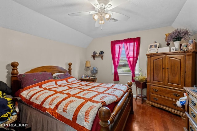133 Rolling Hls, Rutledge, TN 37861 - bedroom featuring vaulted ceiling, wood finished floors, and a ceiling fan