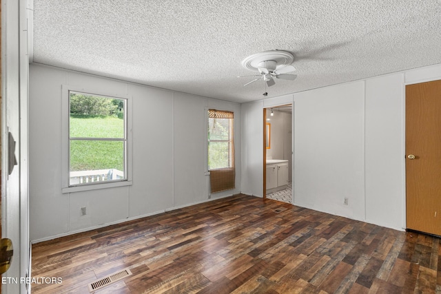 587 Belltown Rd, Tellico Plains, TN 37385 - photo 7