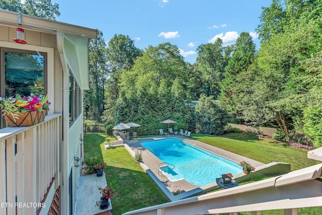 127 Newhaven Rd, Oak Ridge, TN 37830 - view of pool with a fenced backyard and a patio area