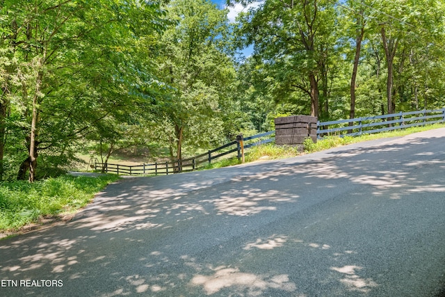 7637 Mcmillan Rd, Knoxville, TN 37914 - photo 14